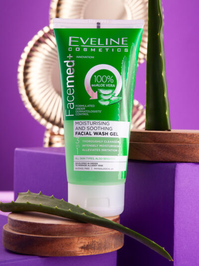 MOISTURIZING AND SOOTHING FASIAL WASH GEL WITH ALOE VERA